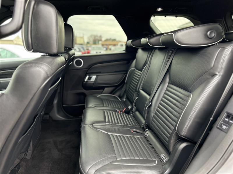 2017 Land Rover Discovery HSE LUX - Photo 18
