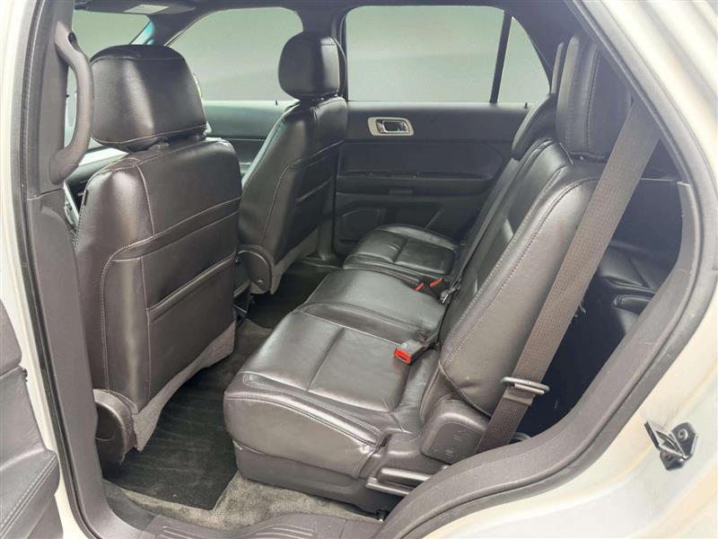 FORDEXPLORER19