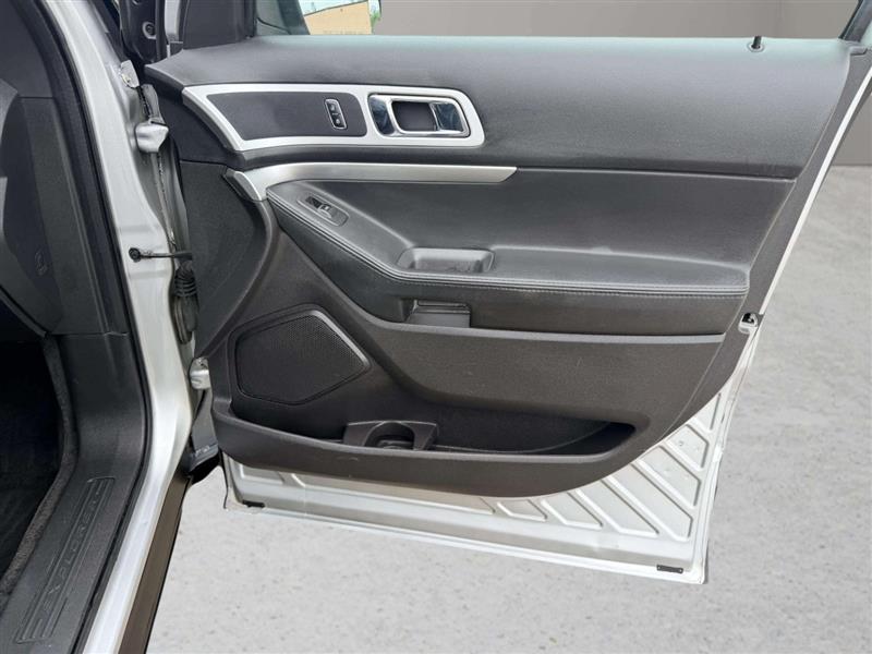 FORDEXPLORER26