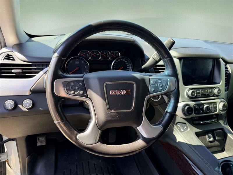 GMCYUKON XL42