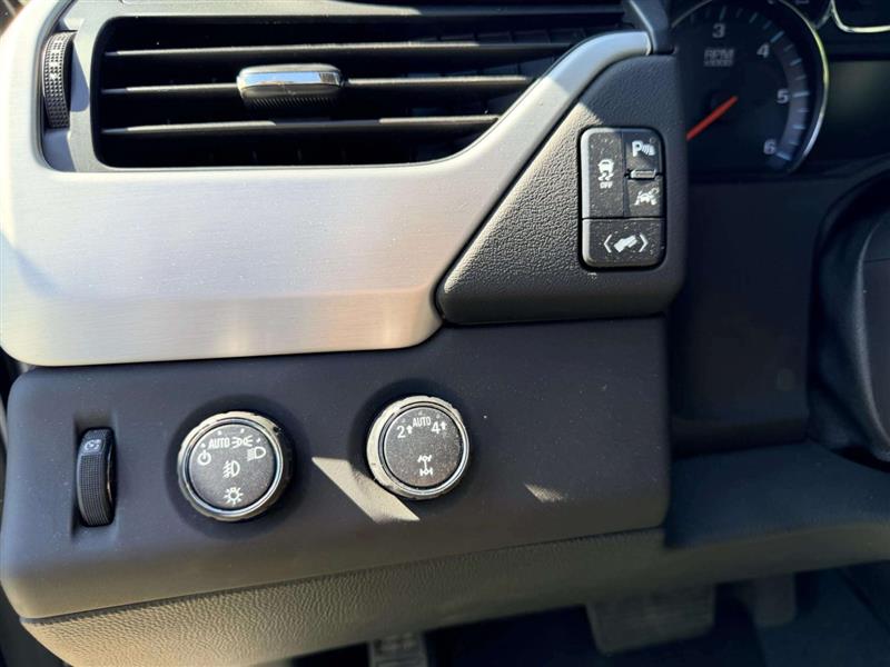 GMCYUKON XL43