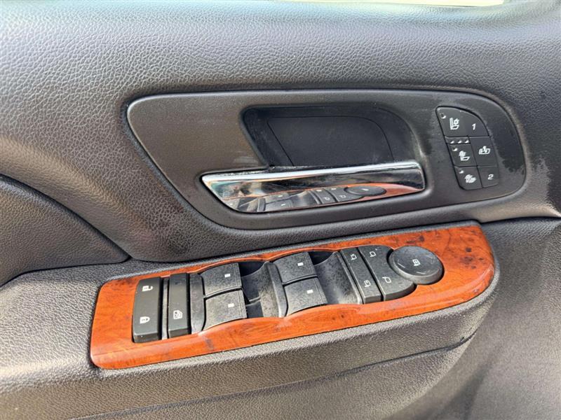CHEVROLETSUBURBAN20