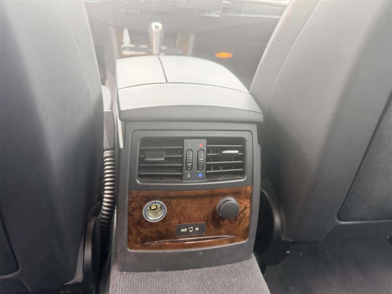 BMW5 SERIES29
