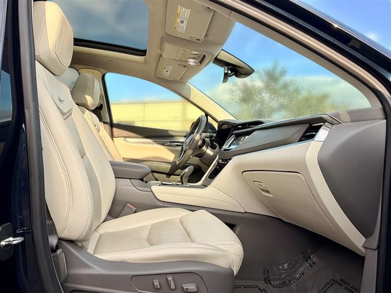 2017 Cadillac XT5 Luxury - Photo 14