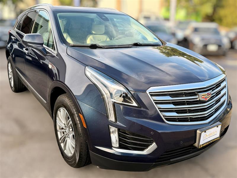 2017 Cadillac XT5 Luxury - Photo 5
