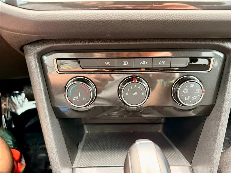 2018 Volkswagen Tiguan S - Photo 17