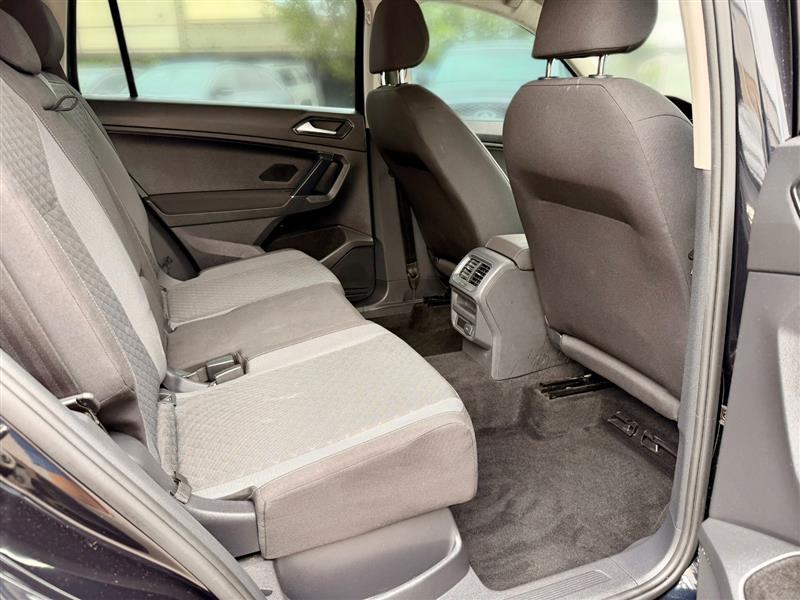 2018 Volkswagen Tiguan S - Photo 8
