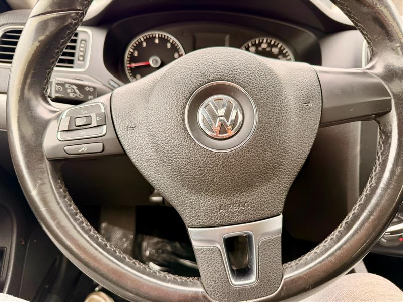 2014 Volkswagen Jetta SEL - Photo 12