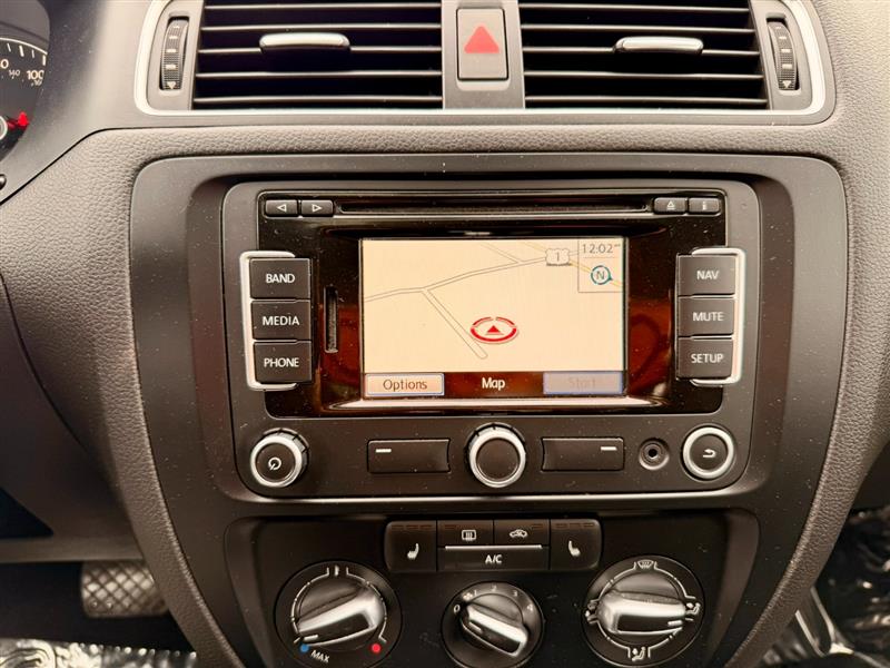 2014 Volkswagen Jetta SEL - Photo 17