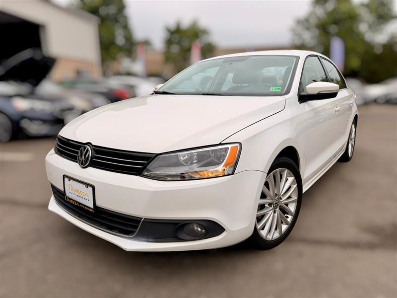 2014 Volkswagen Jetta SEL - Photo 2