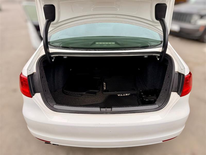 2014 Volkswagen Jetta SEL - Photo 8