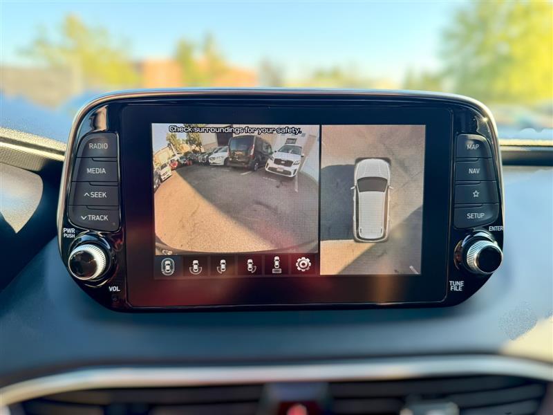 2020 Hyundai Santa Fe Limited - Photo 24