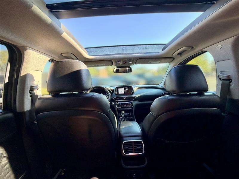 2020 Hyundai Santa Fe Limited - Photo 32