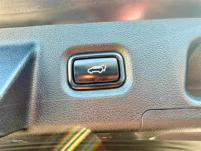2020 Hyundai Santa Fe Limited - Photo 36