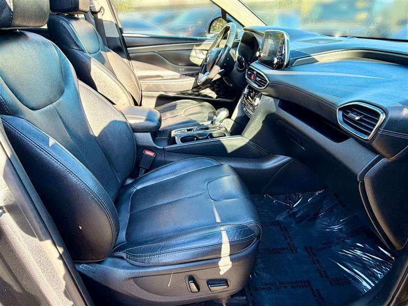 2020 Hyundai Santa Fe Limited - Photo 14