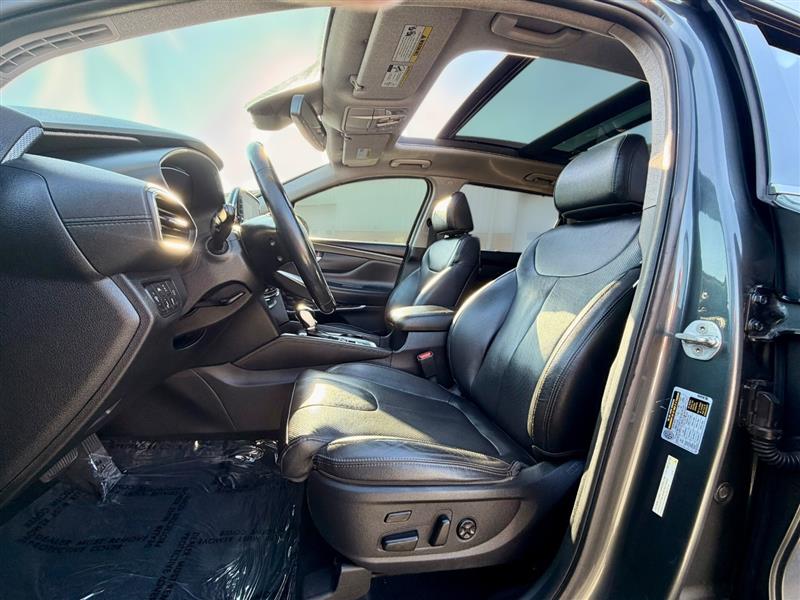 2020 Hyundai Santa Fe Limited - Photo 12