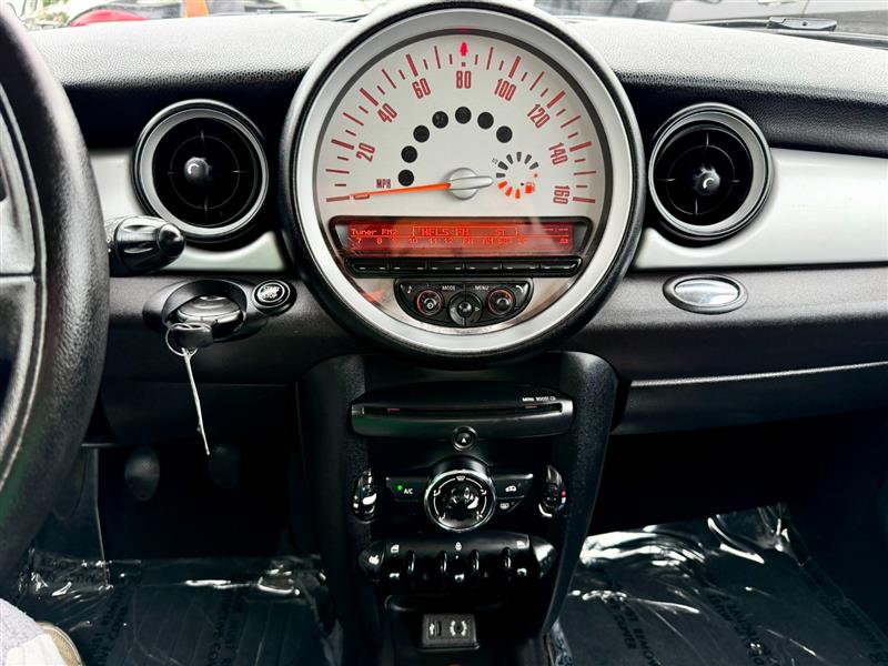 2013 MINI Cooper Base - Photo 8