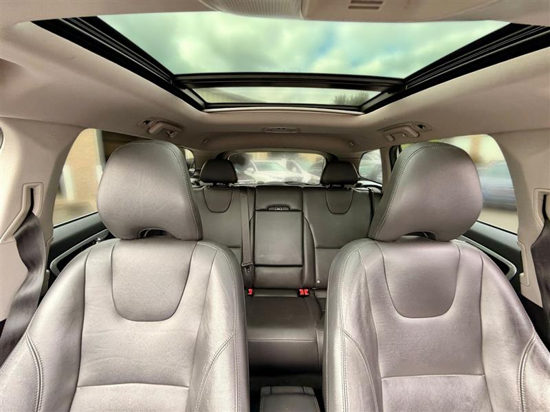 2016 Volvo XC60 Premier - Photo 27