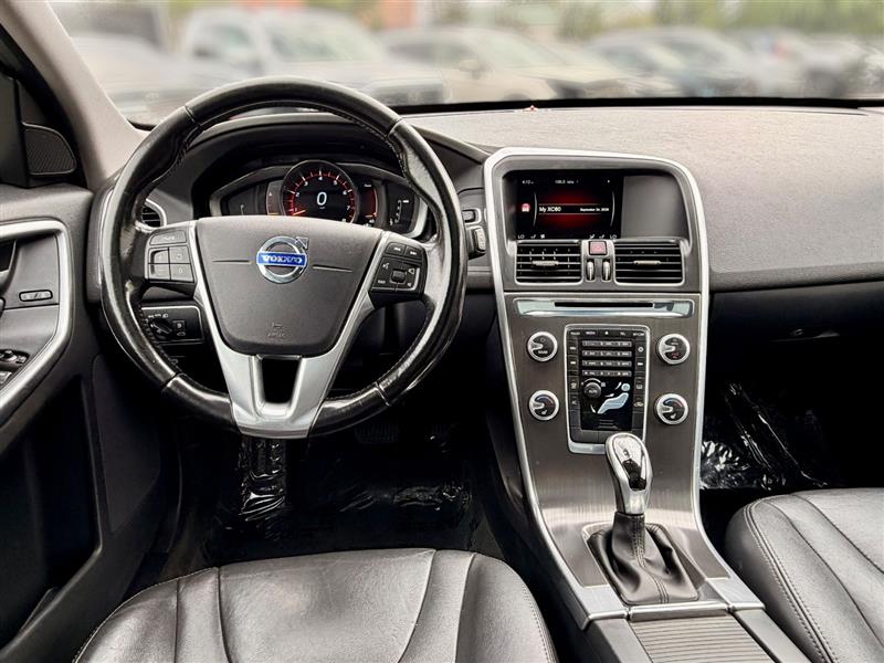 2016 Volvo XC60 Premier - Photo 28
