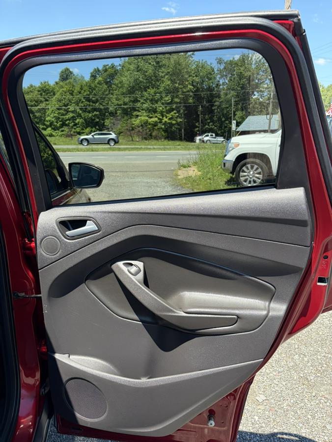 2014 Ford Escape Titanium - Photo 18