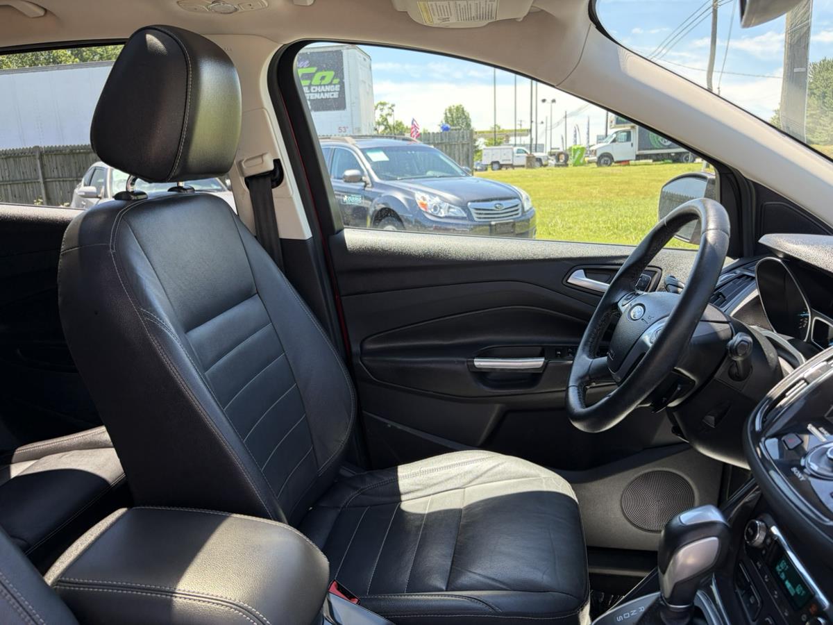 2014 Ford Escape Titanium - Photo 20