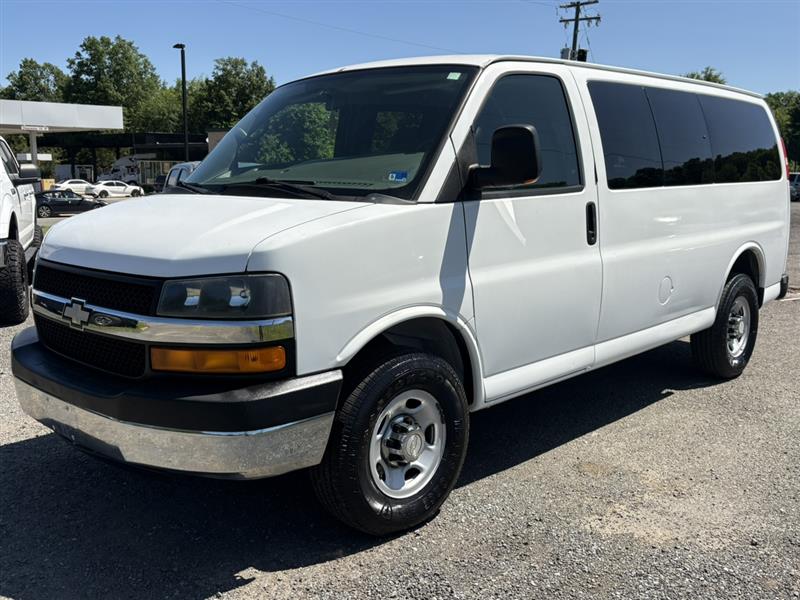2008 CHEVROLET EXPRESS PASSENGER 