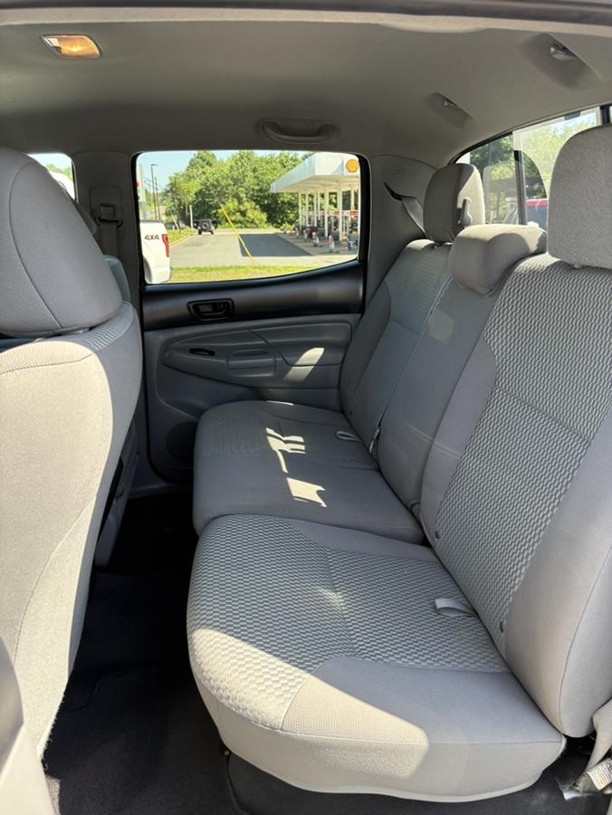 2015 Toyota Tacoma Base - Photo 8