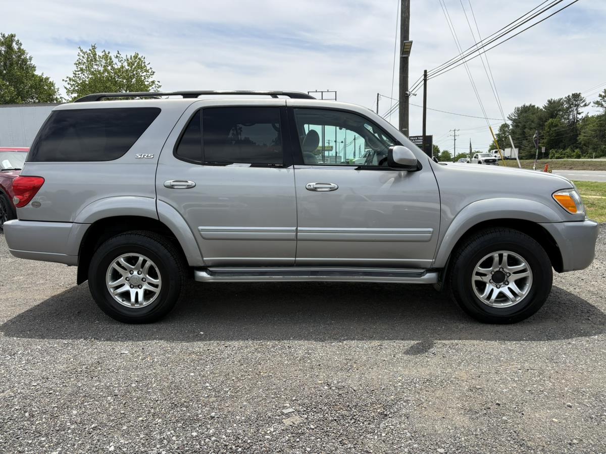 2005 Toyota Sequoia SR5 - Photo 5