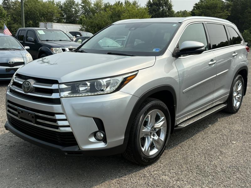 2018 TOYOTA HIGHLANDER LIMITED