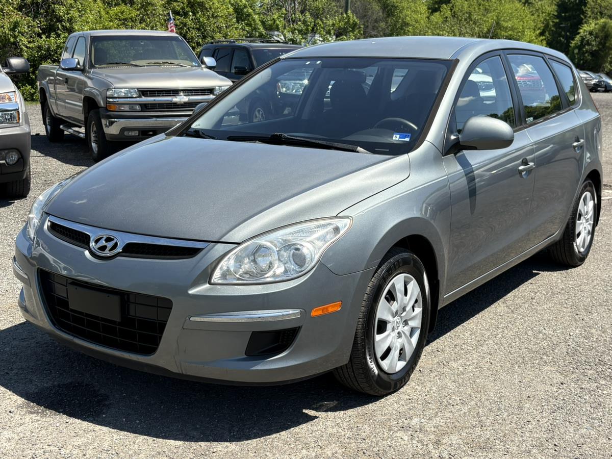 2010 Hyundai Elantra Touring GLS A/T's photo