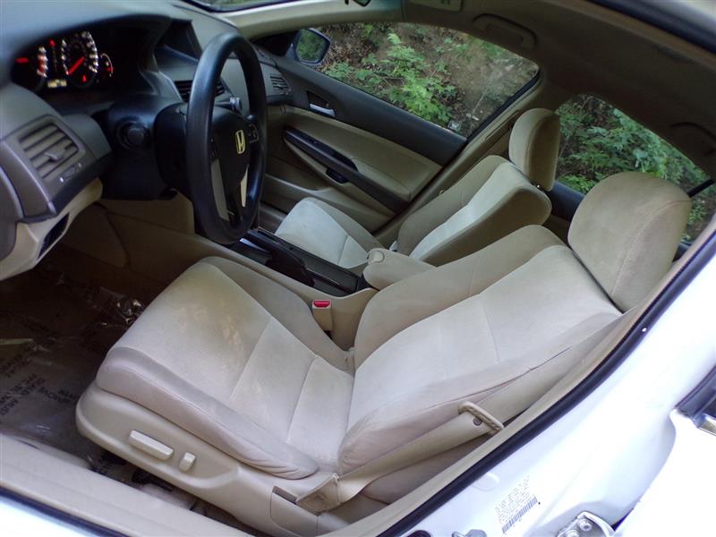 2009 Honda Accord LX-P - Photo 14