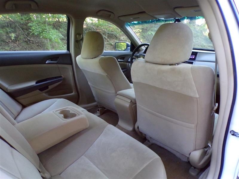 2009 Honda Accord LX-P - Photo 23