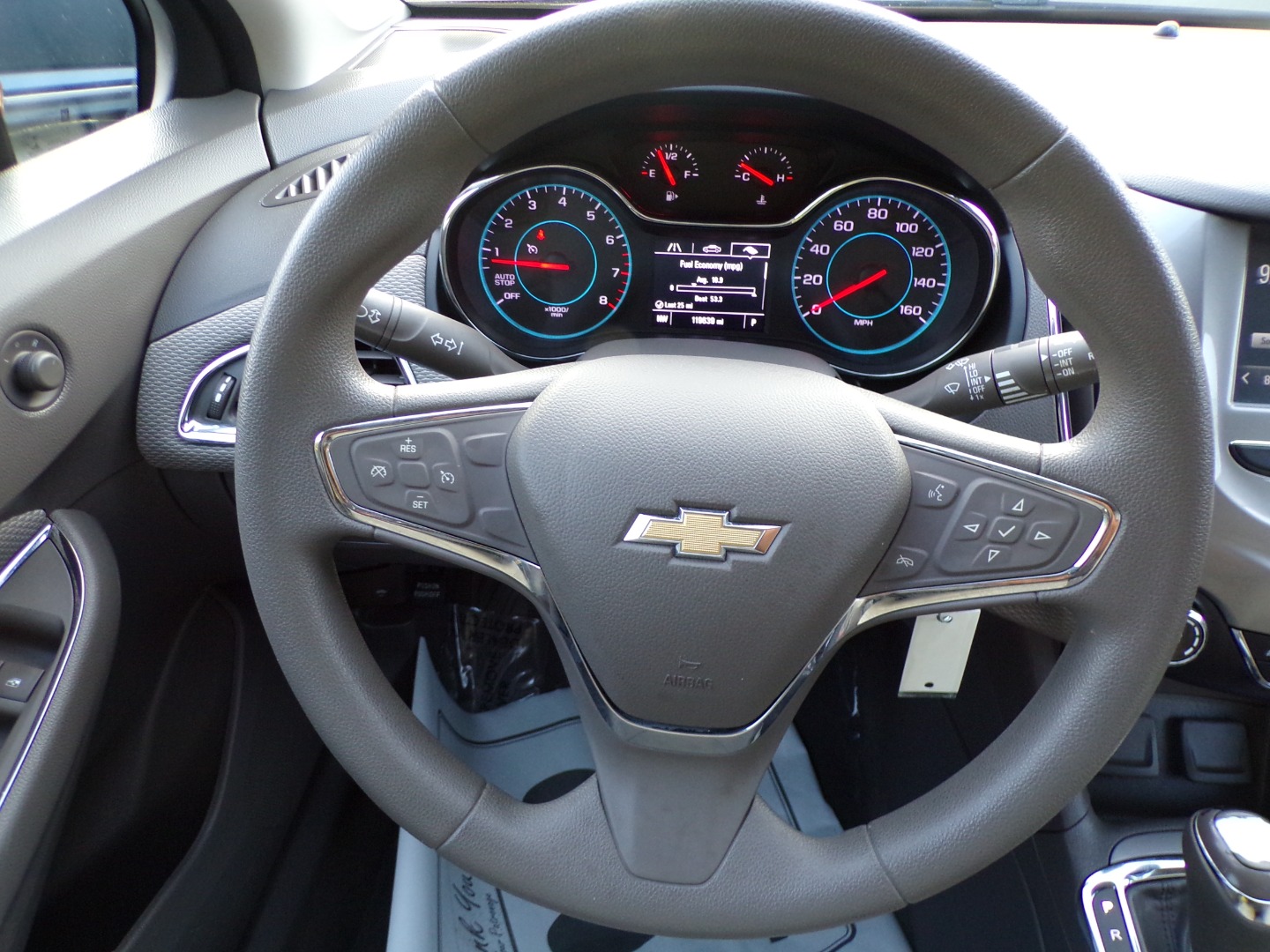 2017 Chevrolet Cruze LT - Photo 32