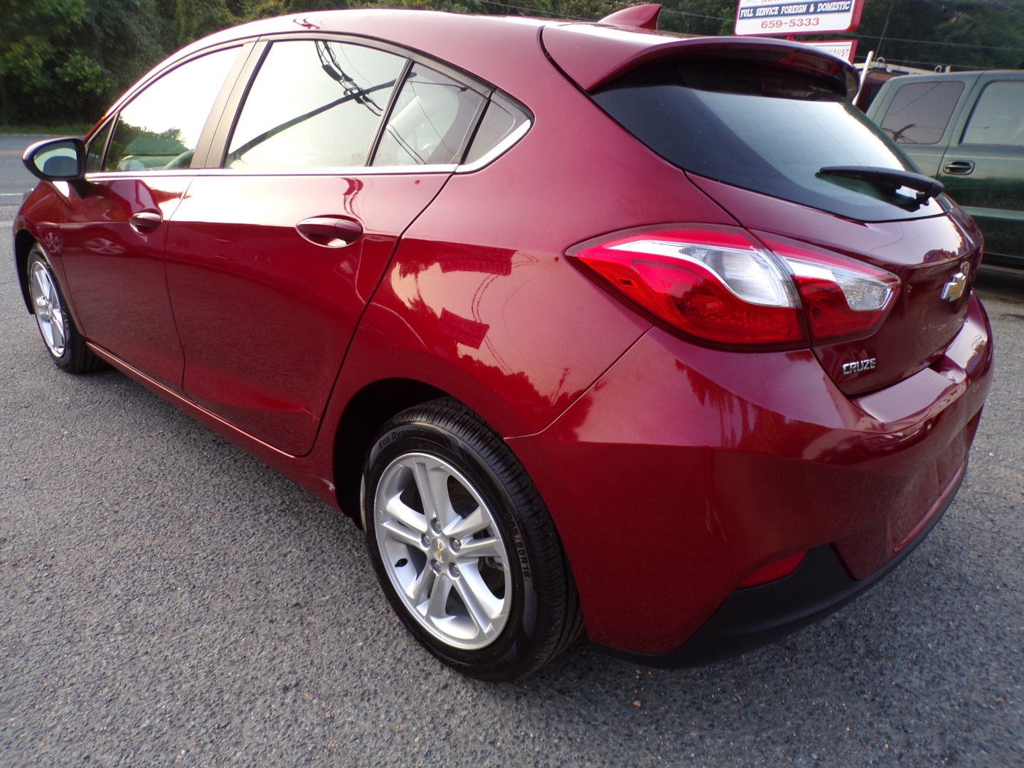2017 Chevrolet Cruze LT - Photo 8