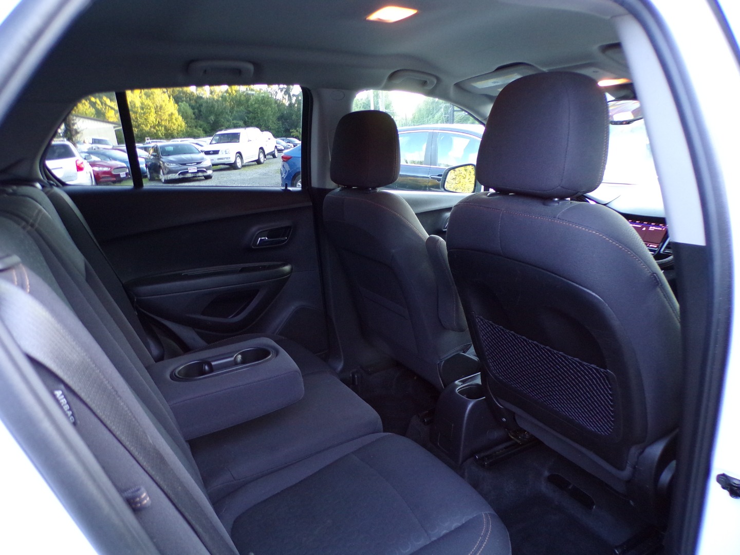 2020 Chevrolet Trax LS - Photo 23