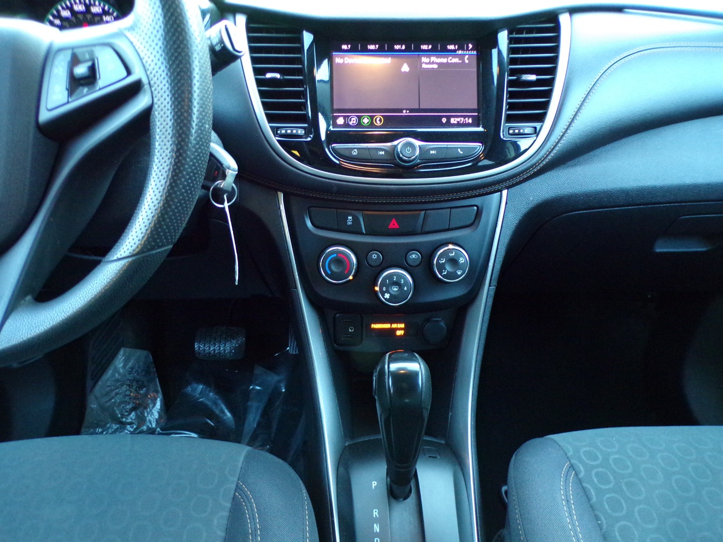 2020 Chevrolet Trax LS - Photo 30