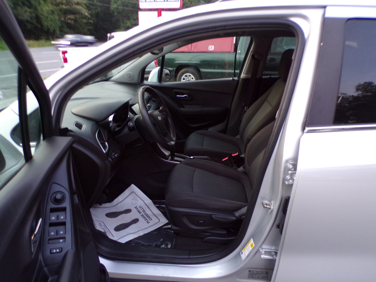 2017 Chevrolet Trax LT - Photo 15