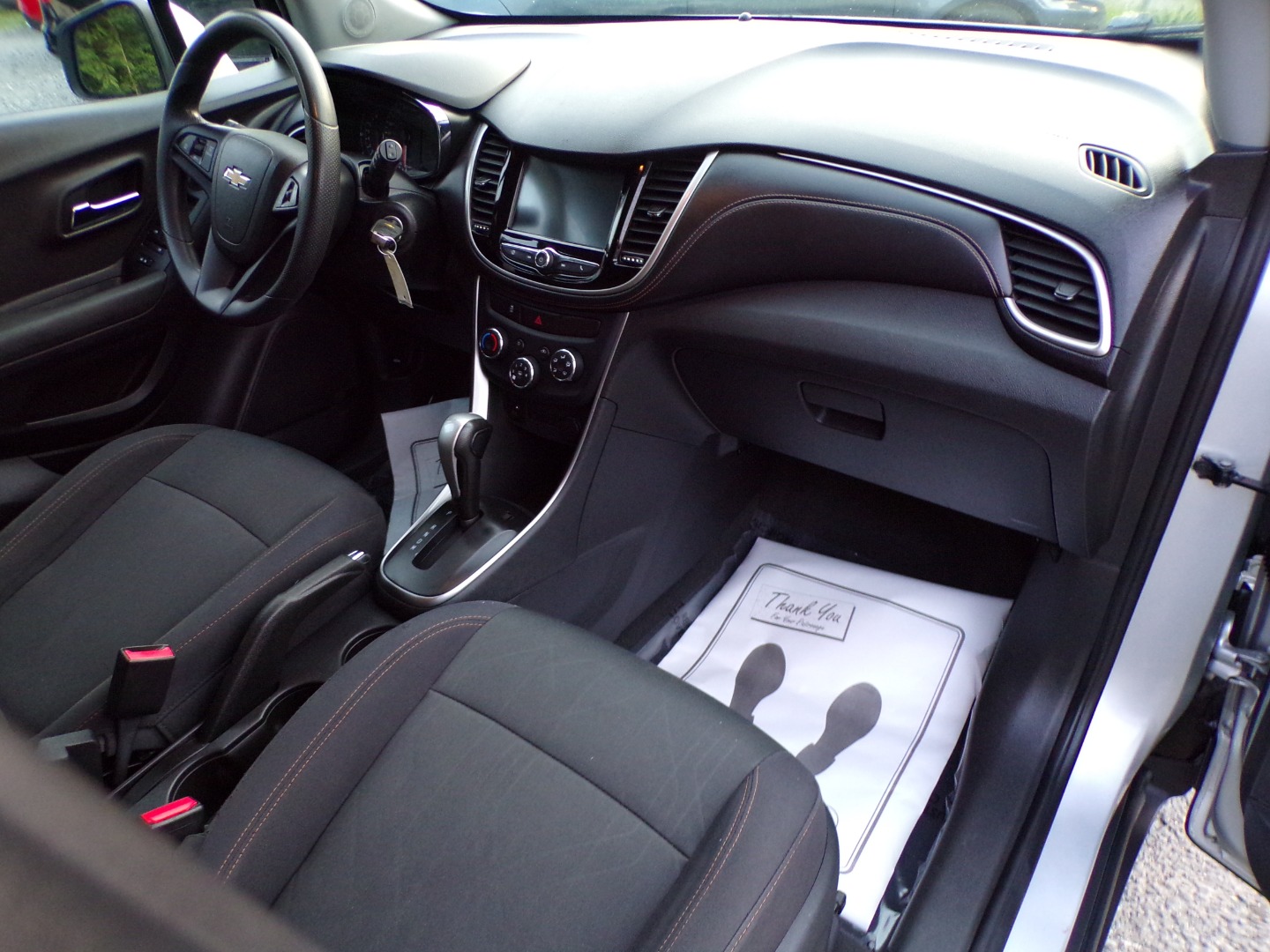 2017 Chevrolet Trax LT - Photo 24