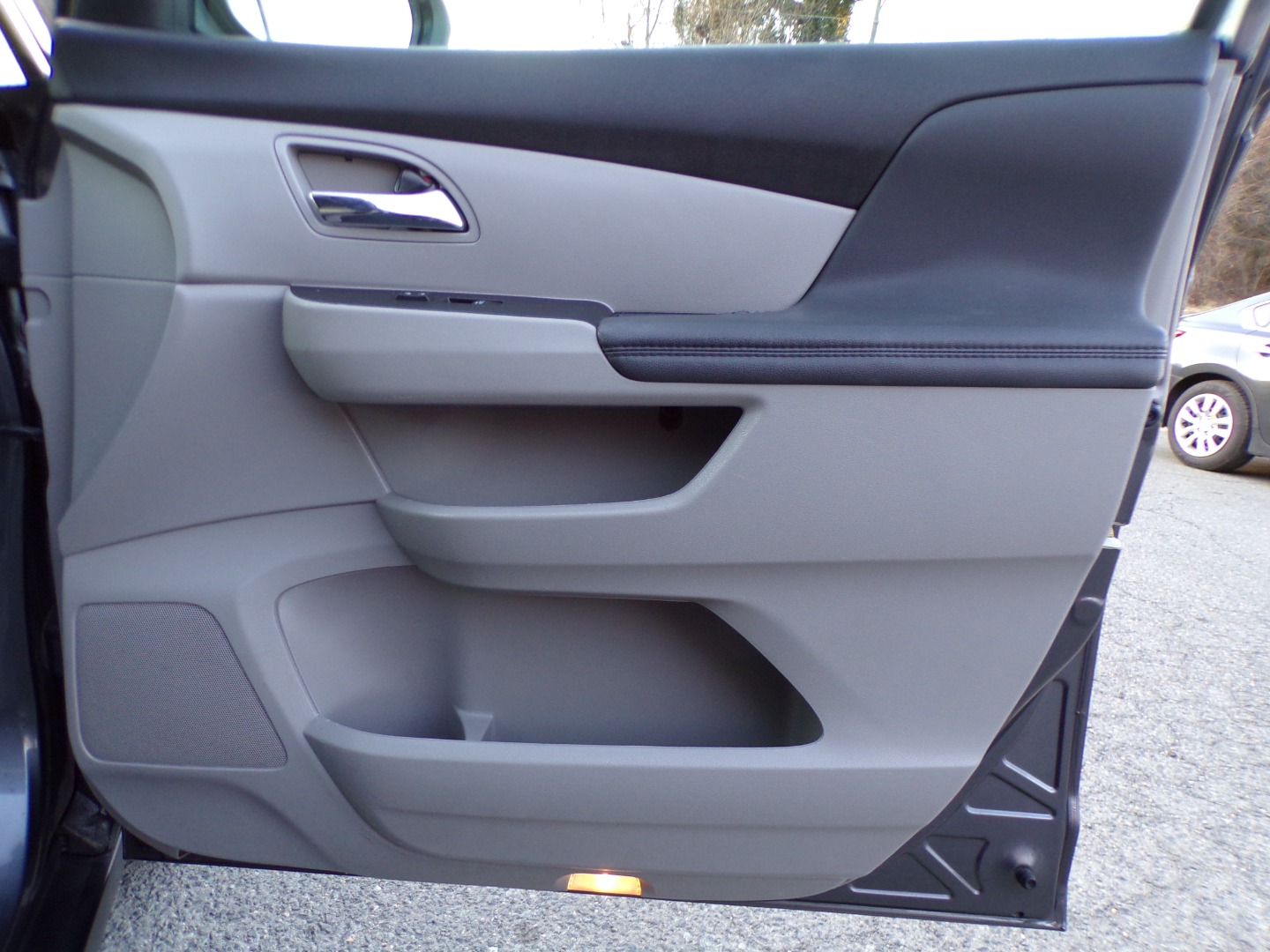 2016 Honda Odyssey EX-L - Photo 17