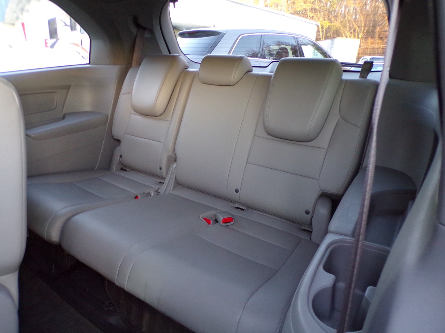 2016 Honda Odyssey EX-L - Photo 28