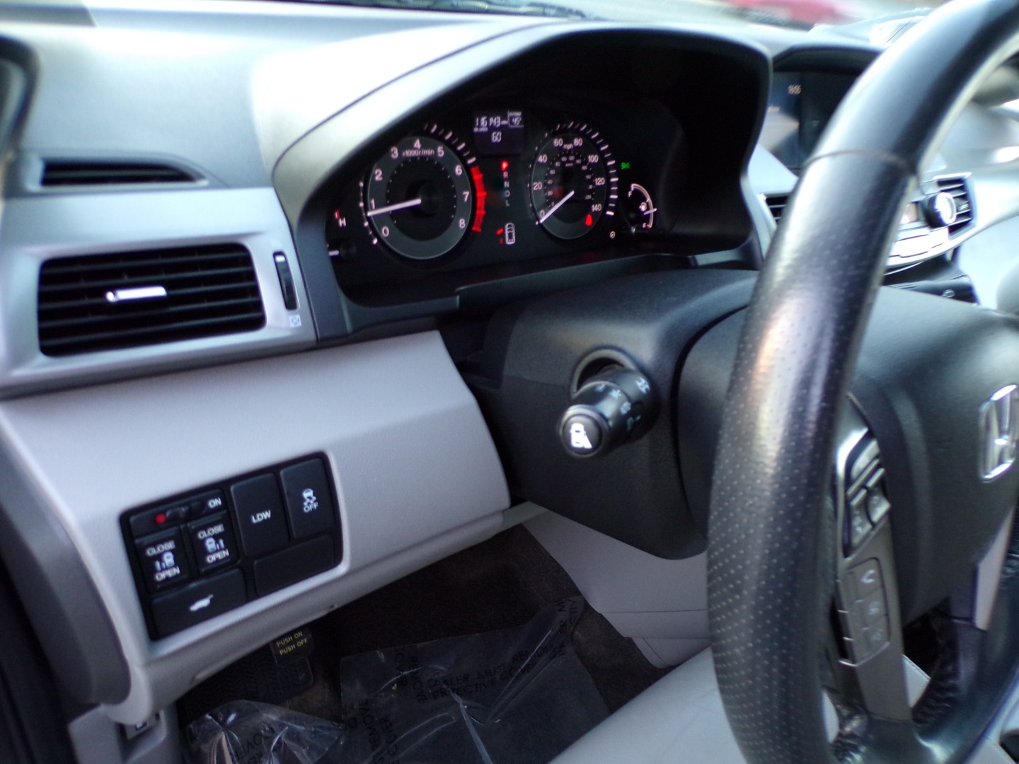 2016 Honda Odyssey EX-L - Photo 34