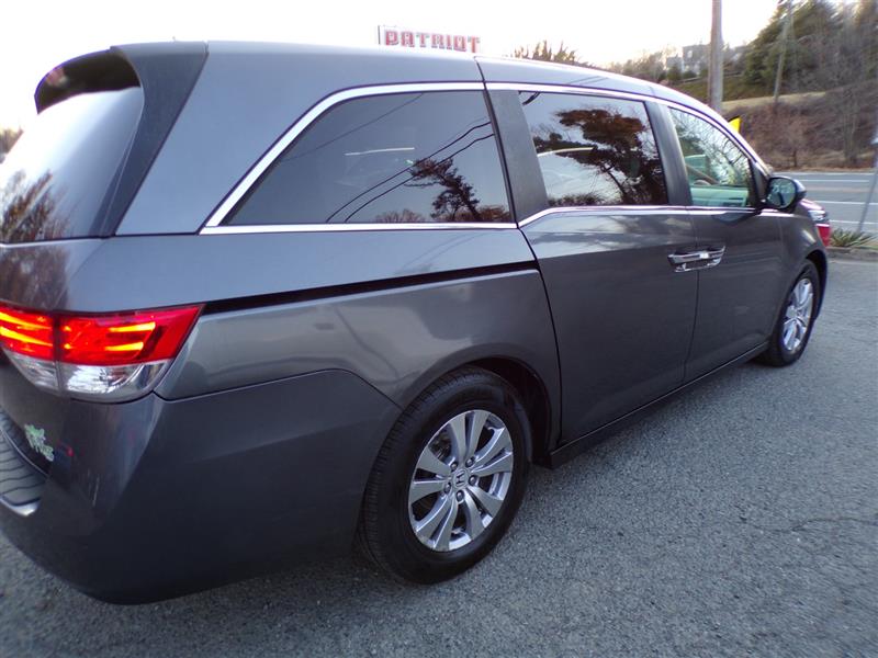 2016 Honda Odyssey EX-L - Photo 11