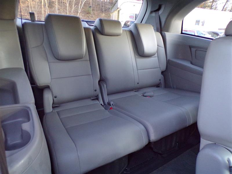 2016 Honda Odyssey EX-L - Photo 25