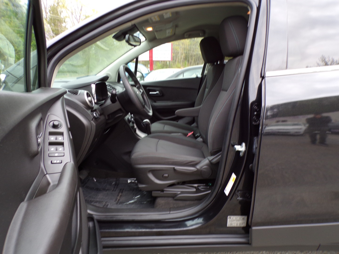 2016 Chevrolet Trax LT - Photo 15