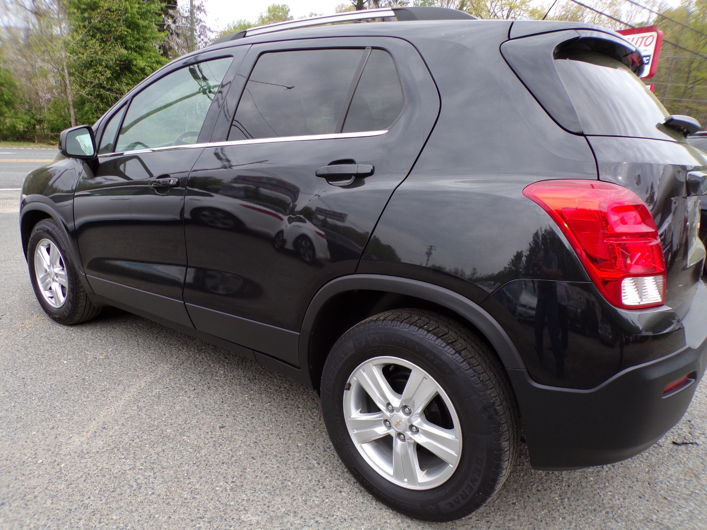 2016 Chevrolet Trax LT - Photo 9