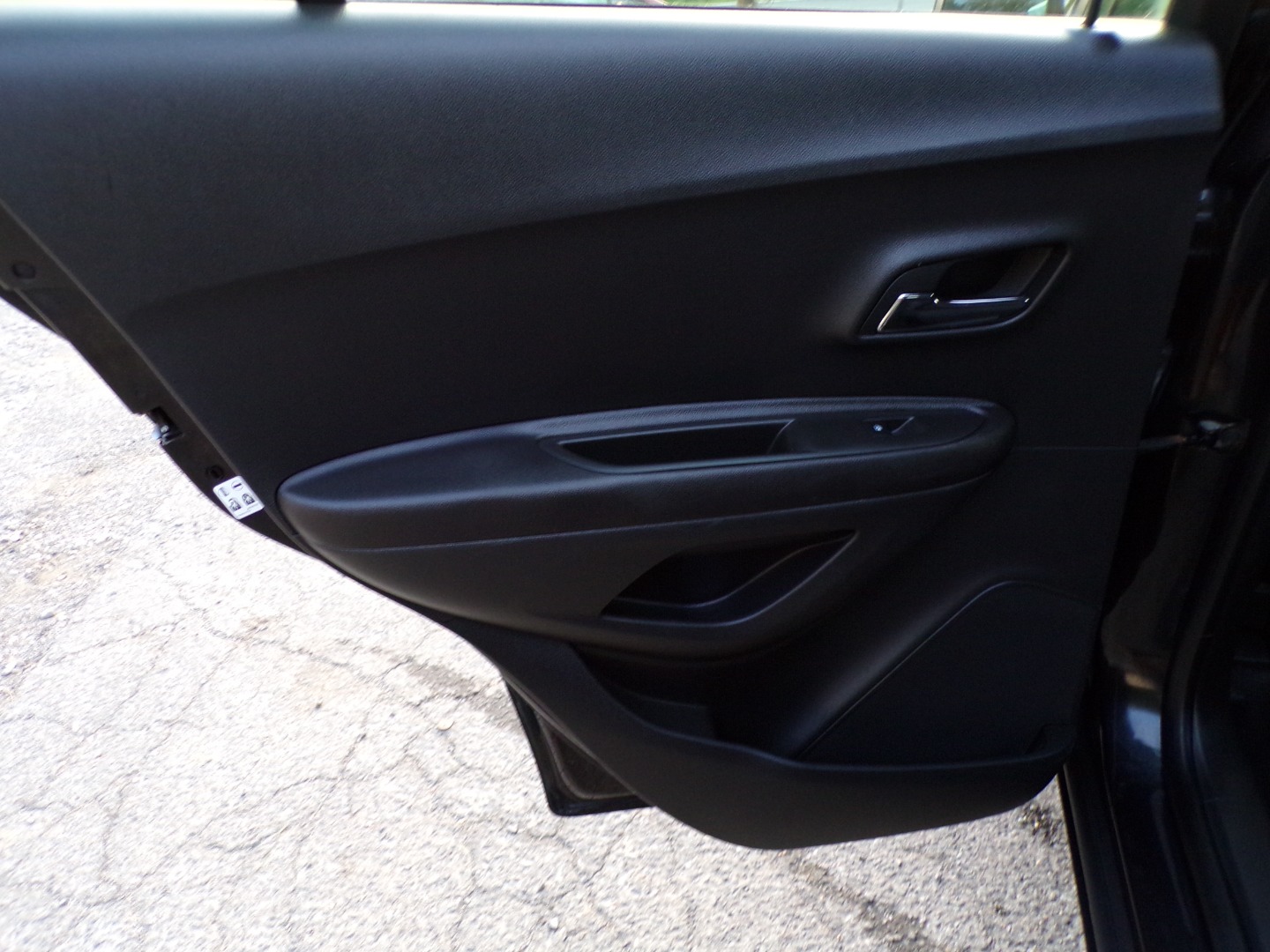 2016 Chevrolet Trax LS - Photo 18