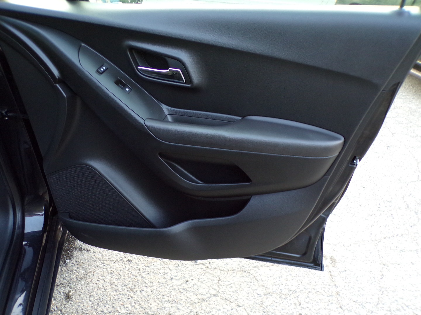 2016 Chevrolet Trax LS - Photo 21