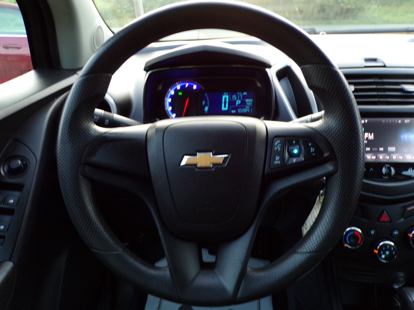 2016 Chevrolet Trax LS - Photo 26