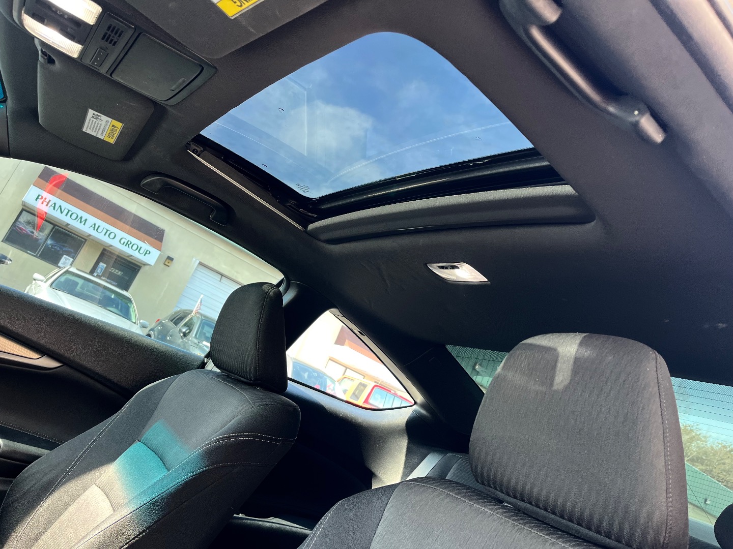 2017 Honda Accord EX - Photo 11