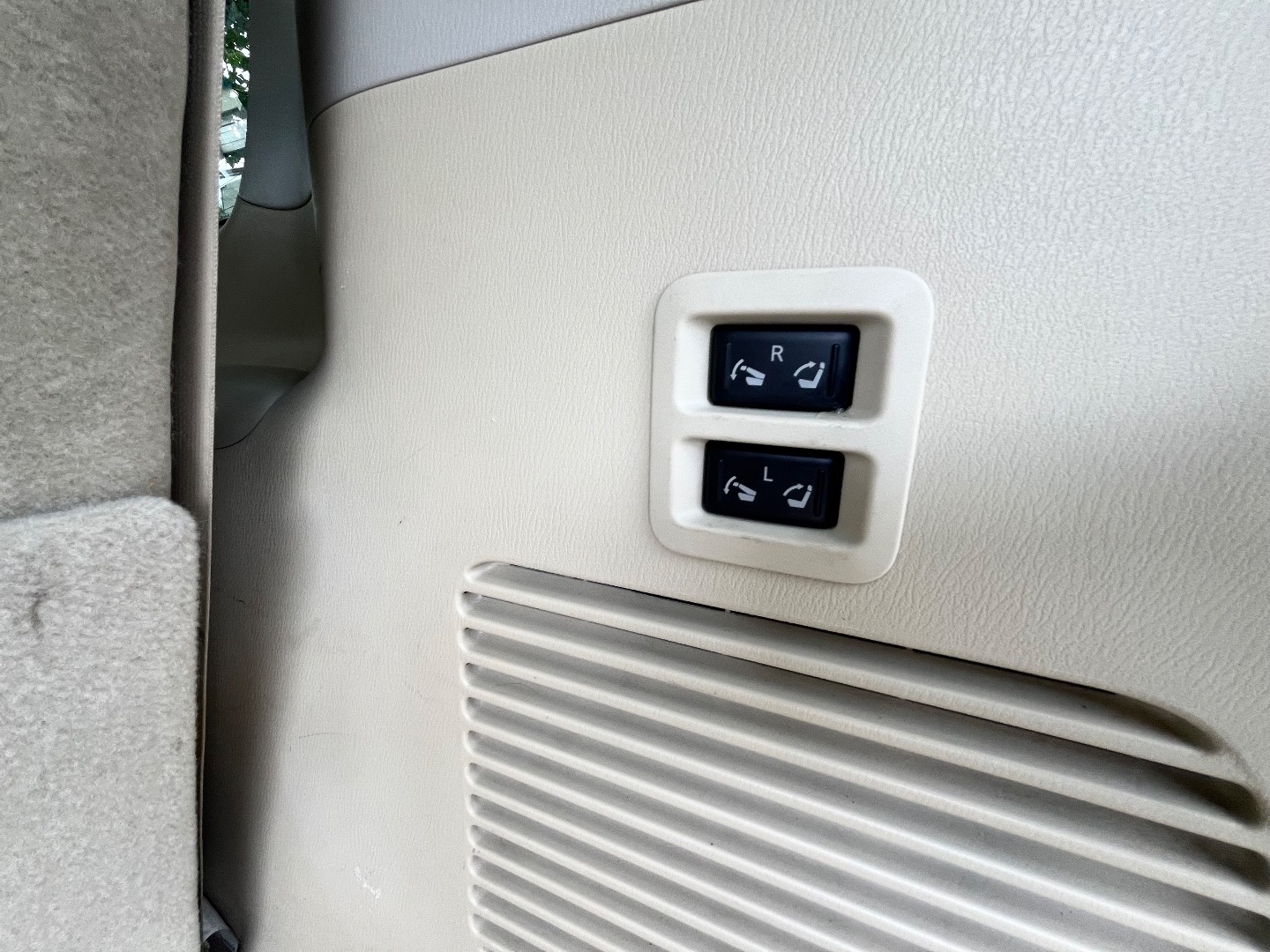 2016 INFINITI QX80 Base - Photo 19